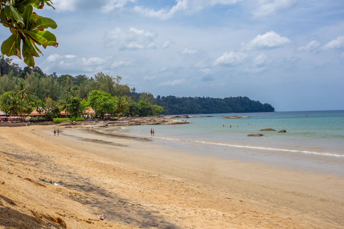 Plage de Phuket avec sable blanc