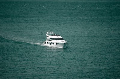 Lancha Rápida o Gran Barco: Define tu día en Phi Phi Islands