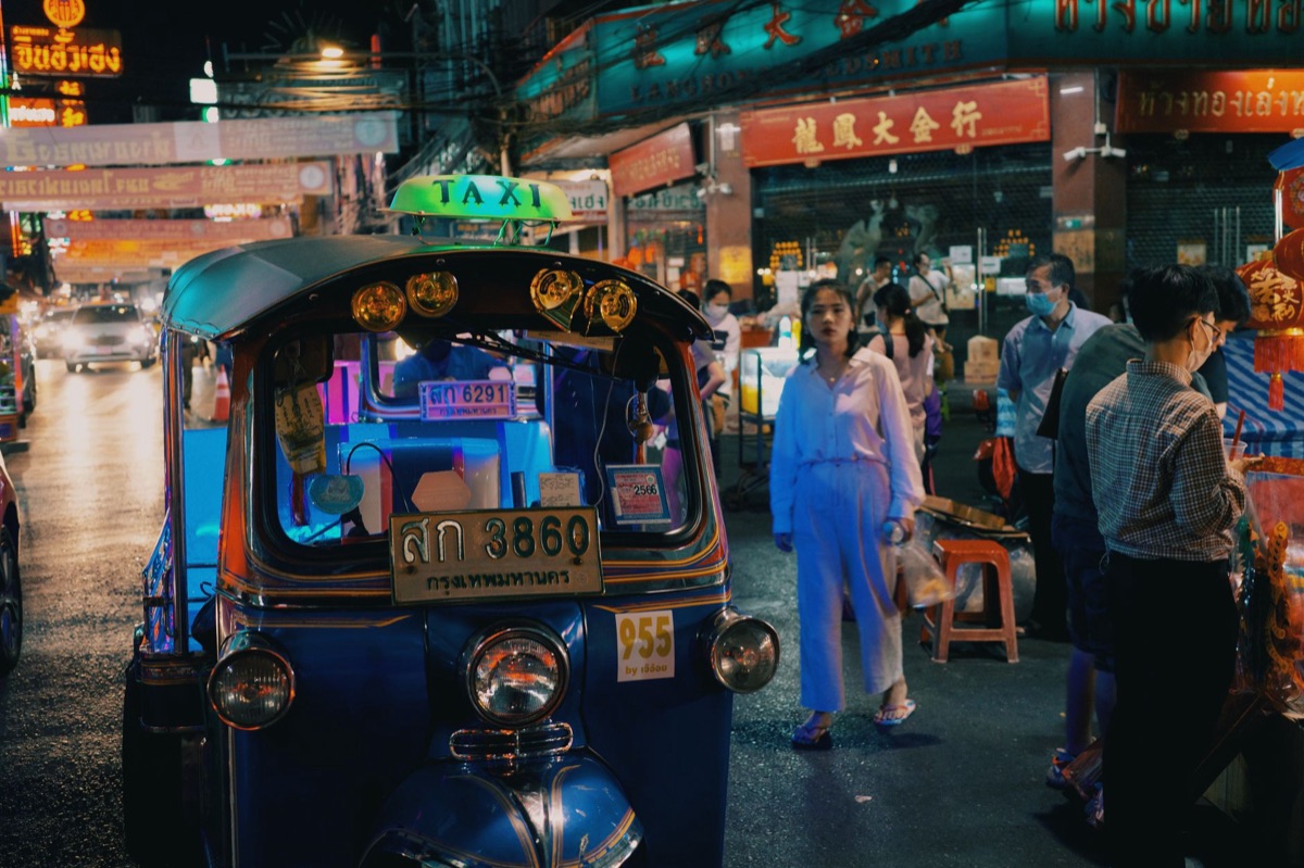 taxi de tuk tuk em phuket