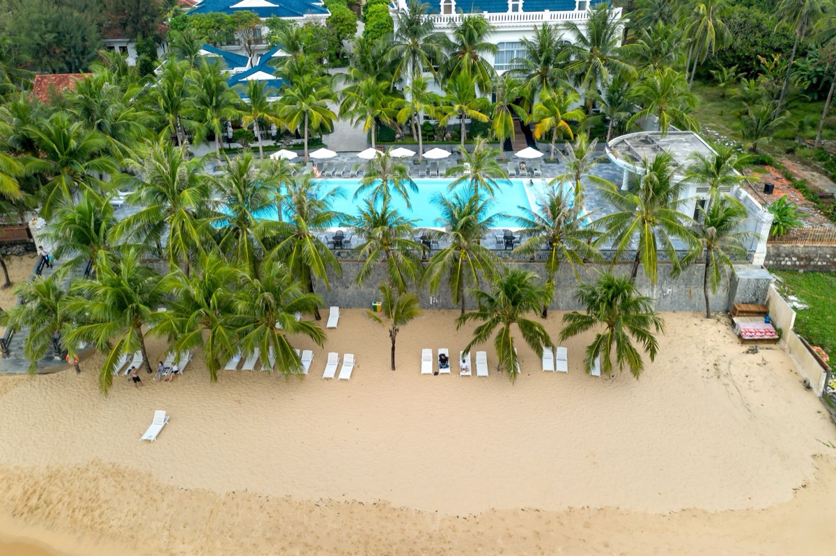 hotel frente ao mar com piscina privada