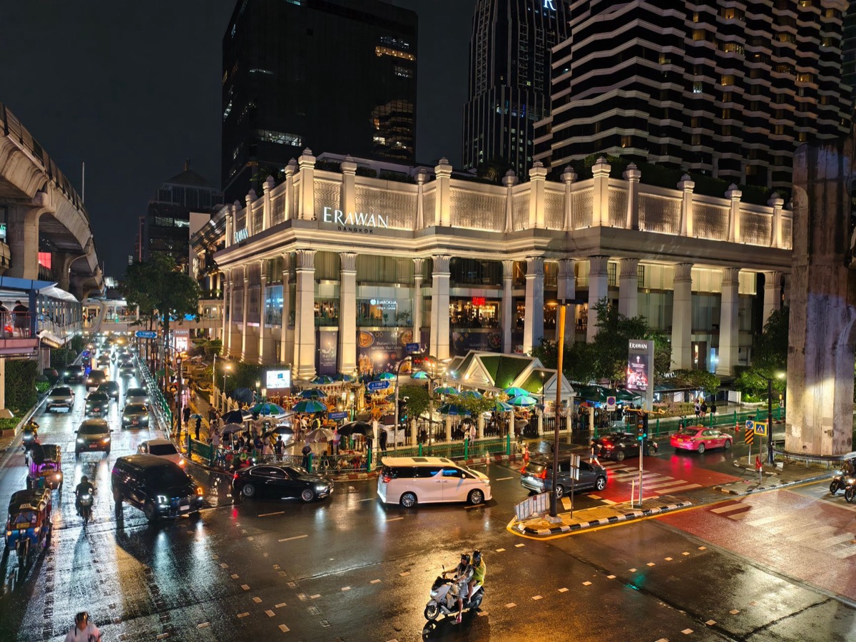 siam niramit complex exterior Phuket