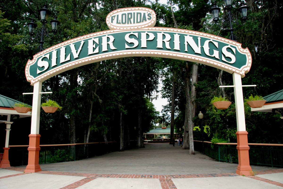 theme park entrance with sign