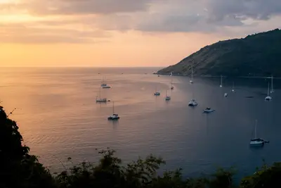 How to manage a Phuket Siam Niramit visit guide effectively?